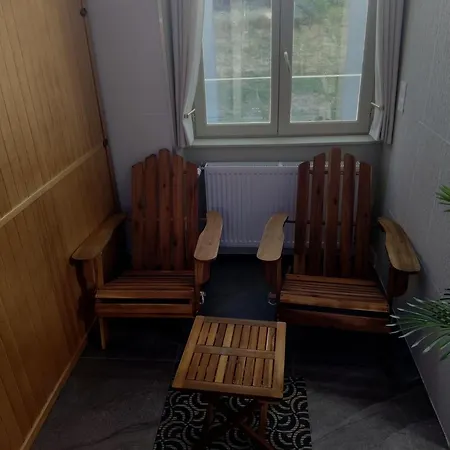La Batisse L'arbre Doree Le Grand-Abergement